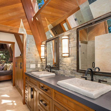Rustic Lake House Retreat | Sammamish, WA