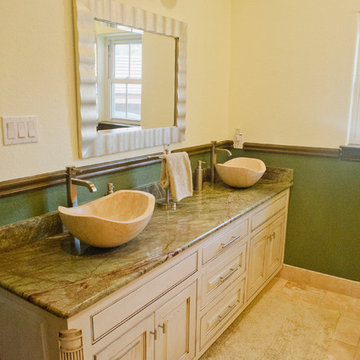 Rustic Style Guest Bathroom