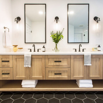 Sammamish Modern Farmhouse Master Bath