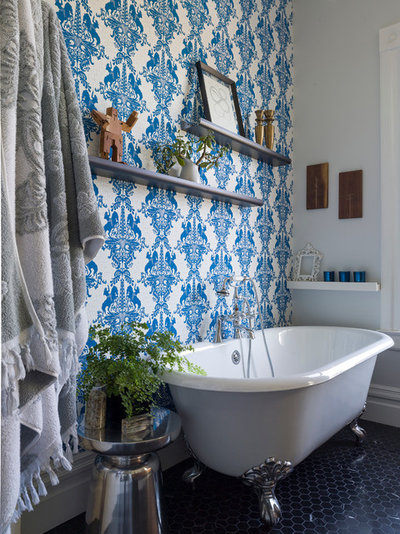Victorian Bathroom by Hart Wright Architects, AIA