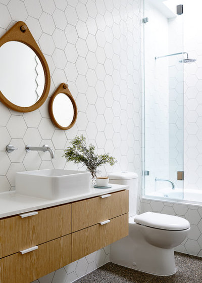 コンテンポラリー 浴室 by Fibonacci Stone