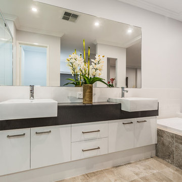 Santa Cruz City Display Home by Home Zone Building
