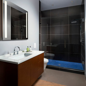 Sarasota Vue Penthouse Build-Out Guest Bathroom