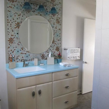 Saunders' Residence: Custom Gardens Mosaic Glass Tile Bathroom