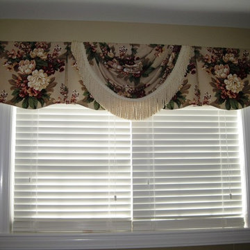 Scalloped Box Pleat Valance with Swag Overlay