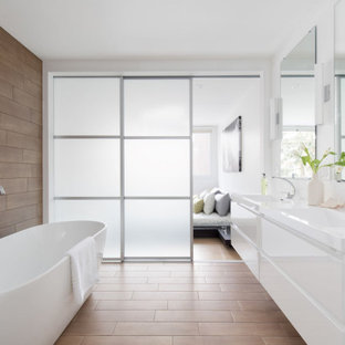 Scandinavian -Japanese style bathroom