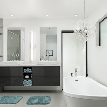 Midcentury Bathroom