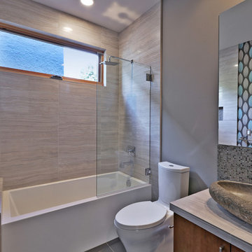 SE Portland Contemporary