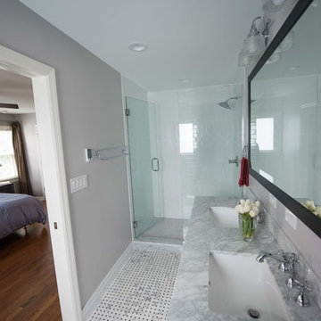 2nd Bathroom (overview)