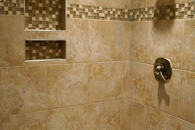 Example of a classic bathroom design in Indianapolis