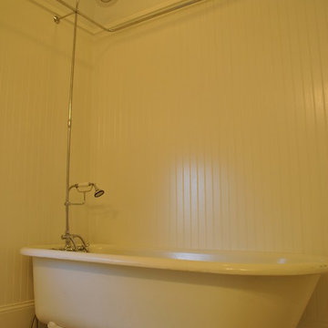 Seminole Ave - Inman Park Kids Bath