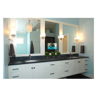 Séura Vanity TV Mirrors