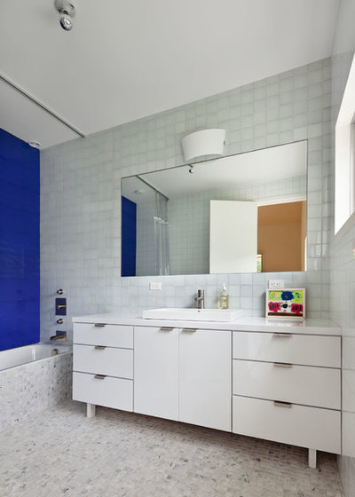 コンテンポラリー 浴室 by Stephen Moser Architect