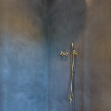 Shower and Bathroom - Beton Cire Finish
