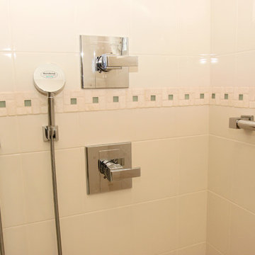 Shower and Faucet Controls in ADA Compliant Shower