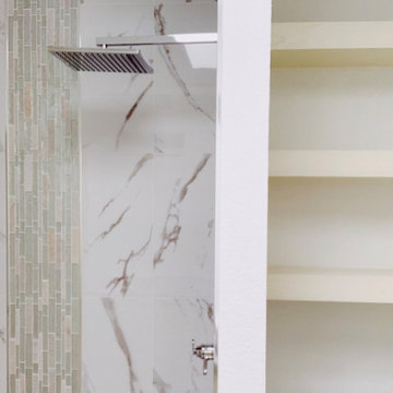 Shower and shelves detail