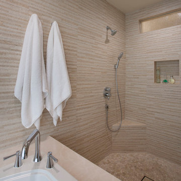 Shower / Bath Tub