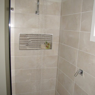 Shower with recessed soap box