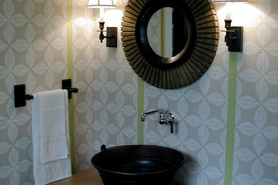 Bathroom - traditional bathroom idea in Grand Rapids