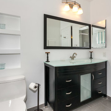 Simple and Elegant bathroom remodel - Hartman