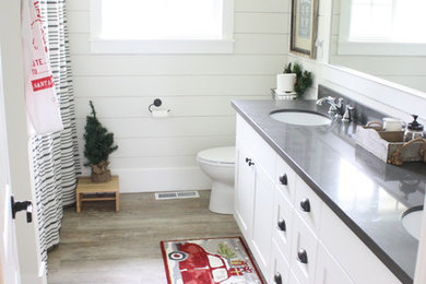Inspiration for a cottage bathroom remodel in Seattle
