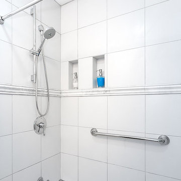Simple, Clean Bathroom Upgrade in Skokie