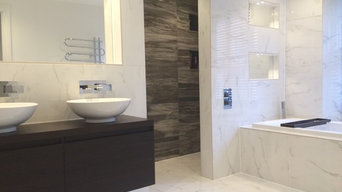 Simple, elegant bathroom