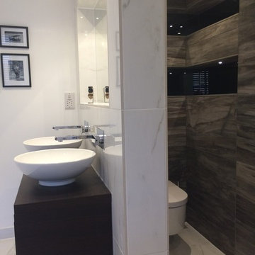 Simple, elegant bathroom