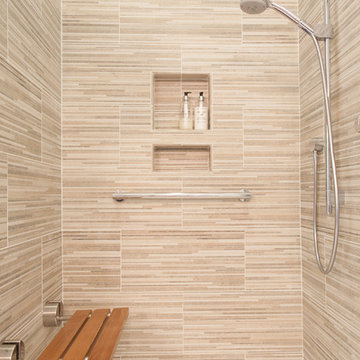 Simplistic Shower With Niches and Bench