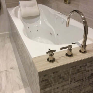 Sleek Modern Bath