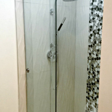 Sliding shower door, Vancouver Shower Glass Professionals