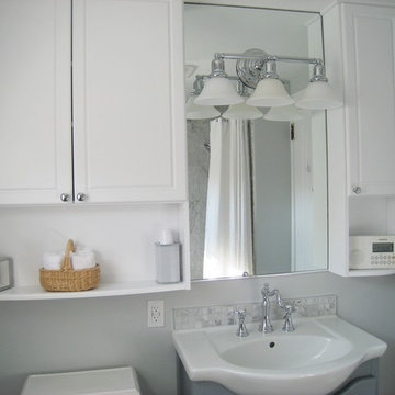 Small Bathroom Remodel (Manchester, CT)