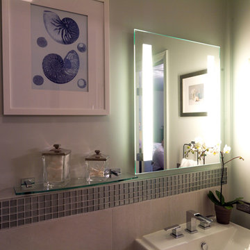 Small Bathrooms with Amazing Style