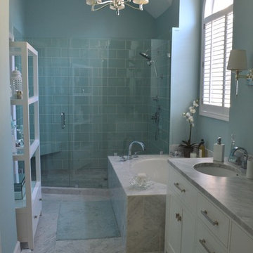 Smyrna - White Marble Bathroom
