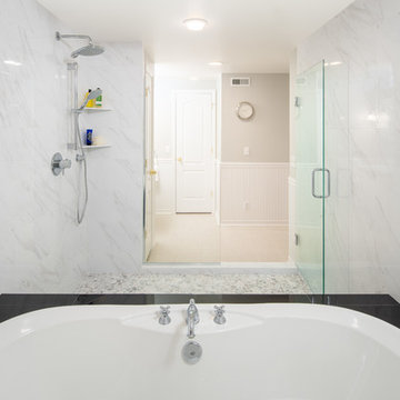 Soaking Tub Shower Room