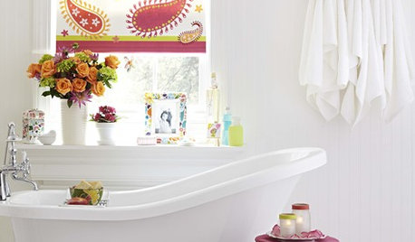 Шторы для ванной: Как оформить маленькое и большое окно
