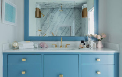 7 Beautiful Blue Paint Colors for Bathrooms