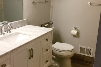 Example of a bathroom design in Detroit