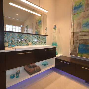 Spa Ensuite with Floating Vanity and Bench