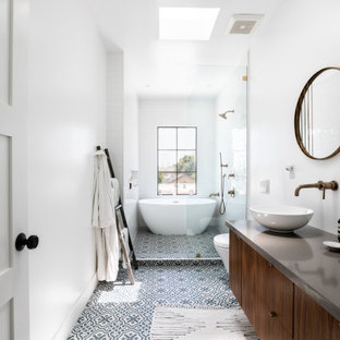 75+ Mediterrane Badezimmer mit braunen Schränken Ideen & Bilder - Mai