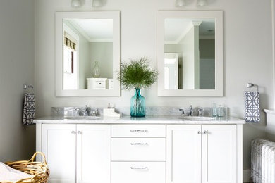 Bathroom - coastal master bathroom idea in Providence with an undermount sink, shaker cabinets, white cabinets and gray walls