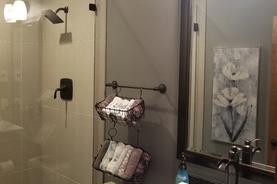 Bathroom photo in Minneapolis
