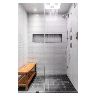 https://st.hzcdn.com/fimgs/pictures/bathrooms/stand-up-shower-featuring-kohler-shower-panel-jets-handshower-and-speakers-renowned-renovation-img~42e1a99f0e95fdec_7295-1-b502ce0-w320-h320-b1-p10.jpg