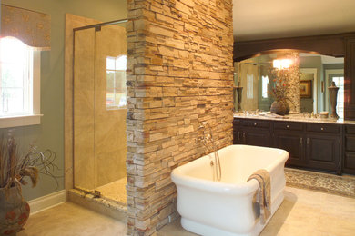 Inspiration for a timeless bathroom remodel in Columbus
