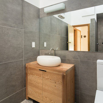 Stylish Small Bathroom Renovation