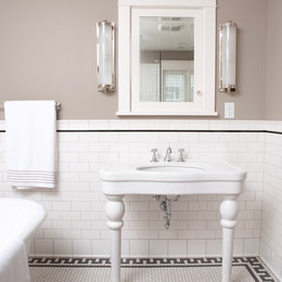 https://www.houzz.com/hznb/photos/subway-tile-shower-traditional-bathroom-minneapolis-phvw-vp~584658