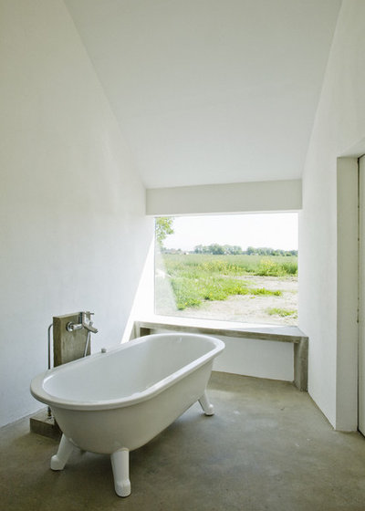 Scandinave Salle de Bain by LASC Studio