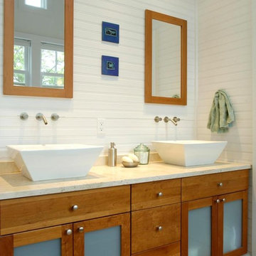 Surfers End Master Bath