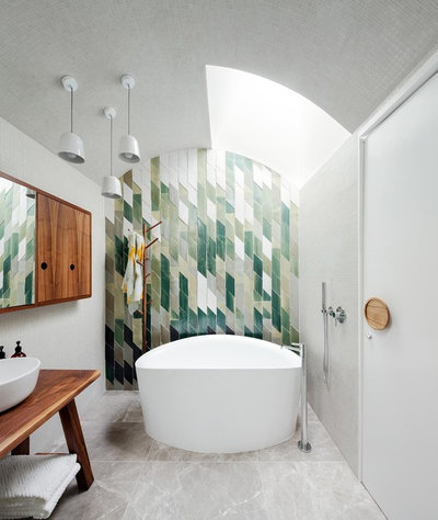 Contemporary Bathroom by Day Bukh Architects