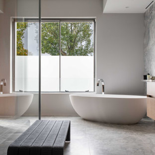 Contemporary bathroom in London.